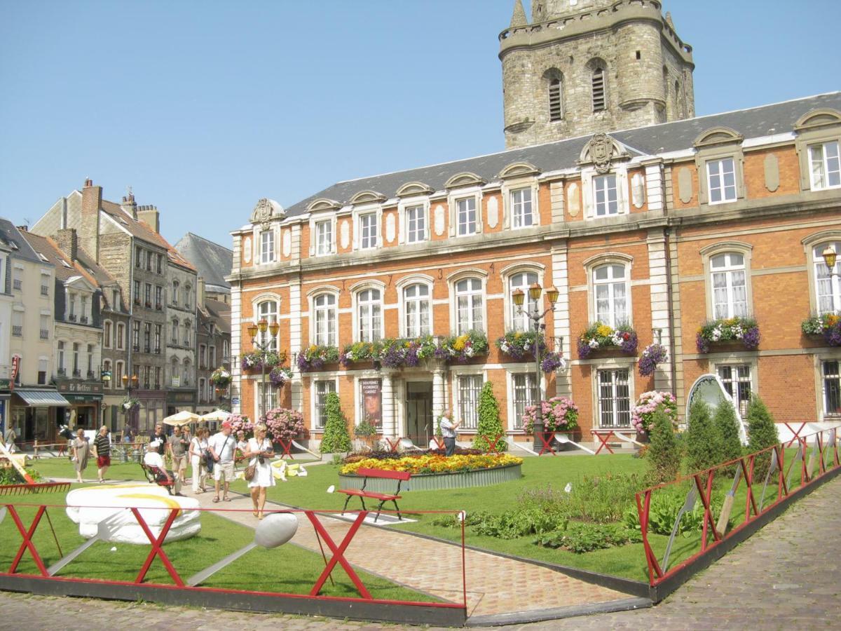 T3 En Vieille Ville 2Adult 2 Enfants Parking Gratuit - By La Source D'Orfee Boulogne-sur-Mer Buitenkant foto